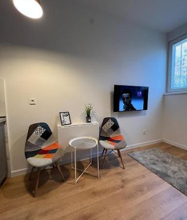 Micro 5 Luxury Apartment 자그레브 외부 사진